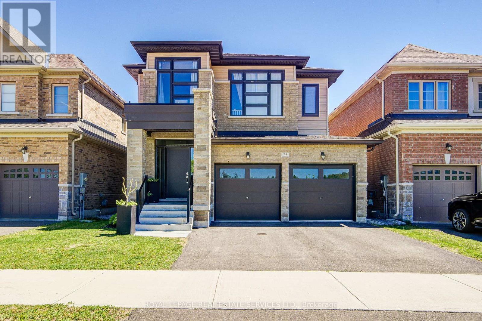25 GARRETT STYLES DRIVE, Georgina, Ontario