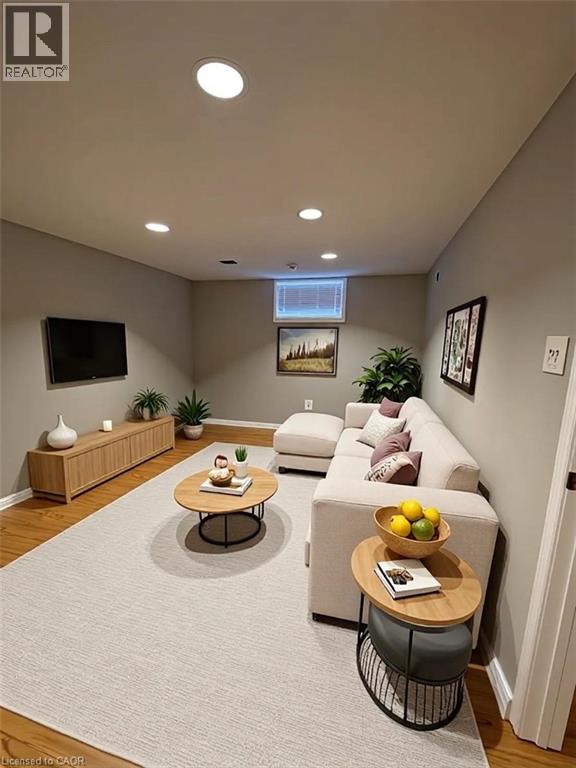 726 West 5th Street Unit# 2 - Lower, Hamilton, Ontario  L9C 3R4 - Photo 4 - 40855775