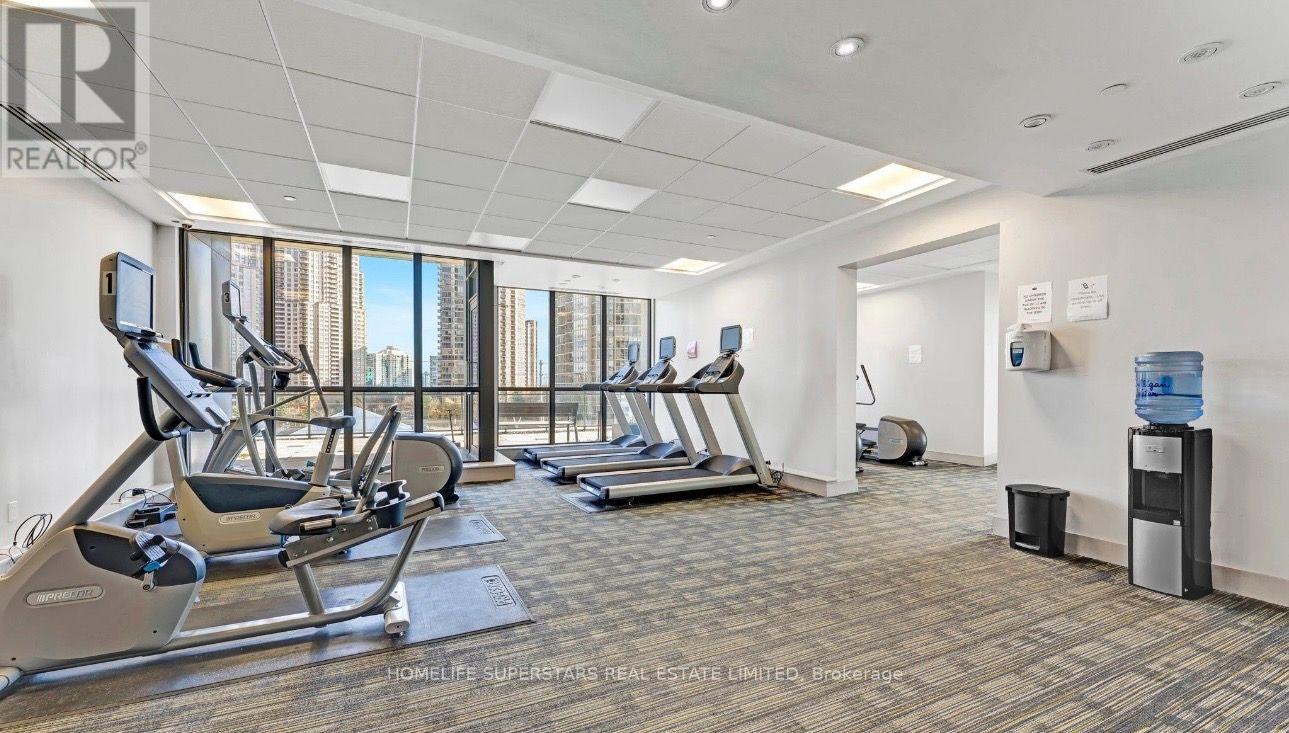 901 - 75 Eglinton Avenue W, Mississauga, Ontario  L5R 0E4 - Photo 7 - W14025534