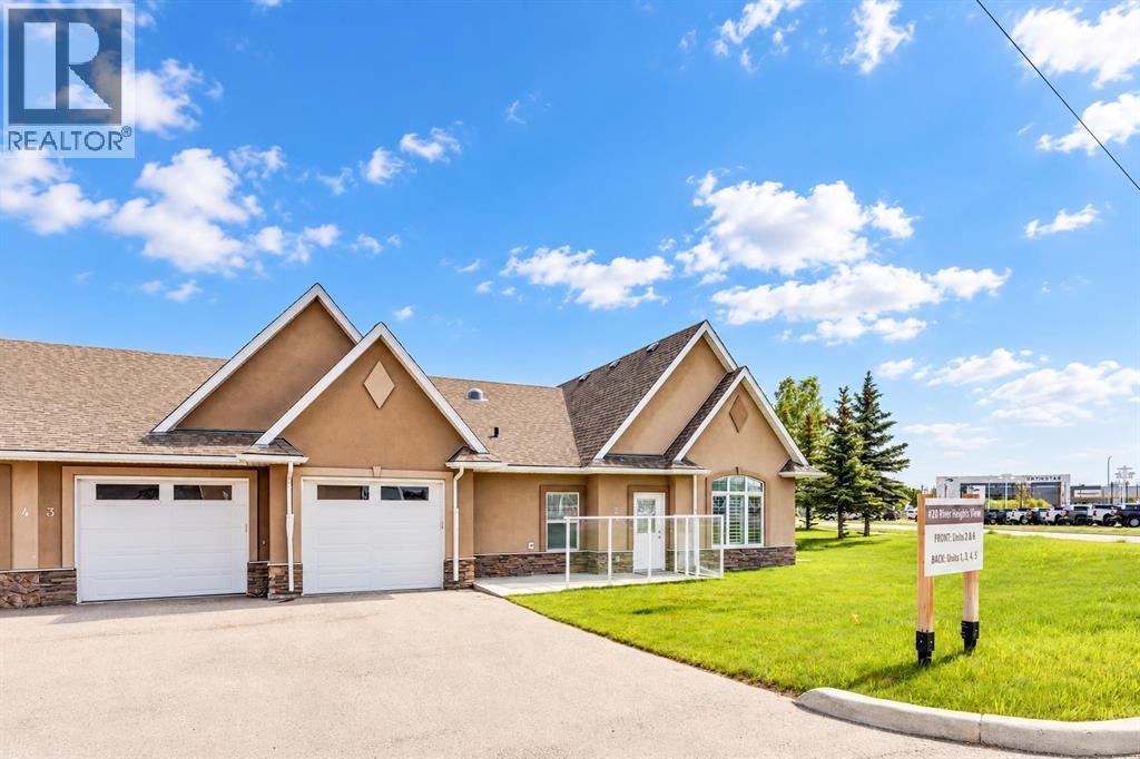 2, 20 River Heights View, Cochrane, Alberta  T4C 0M9 - Photo 5 - A2352056