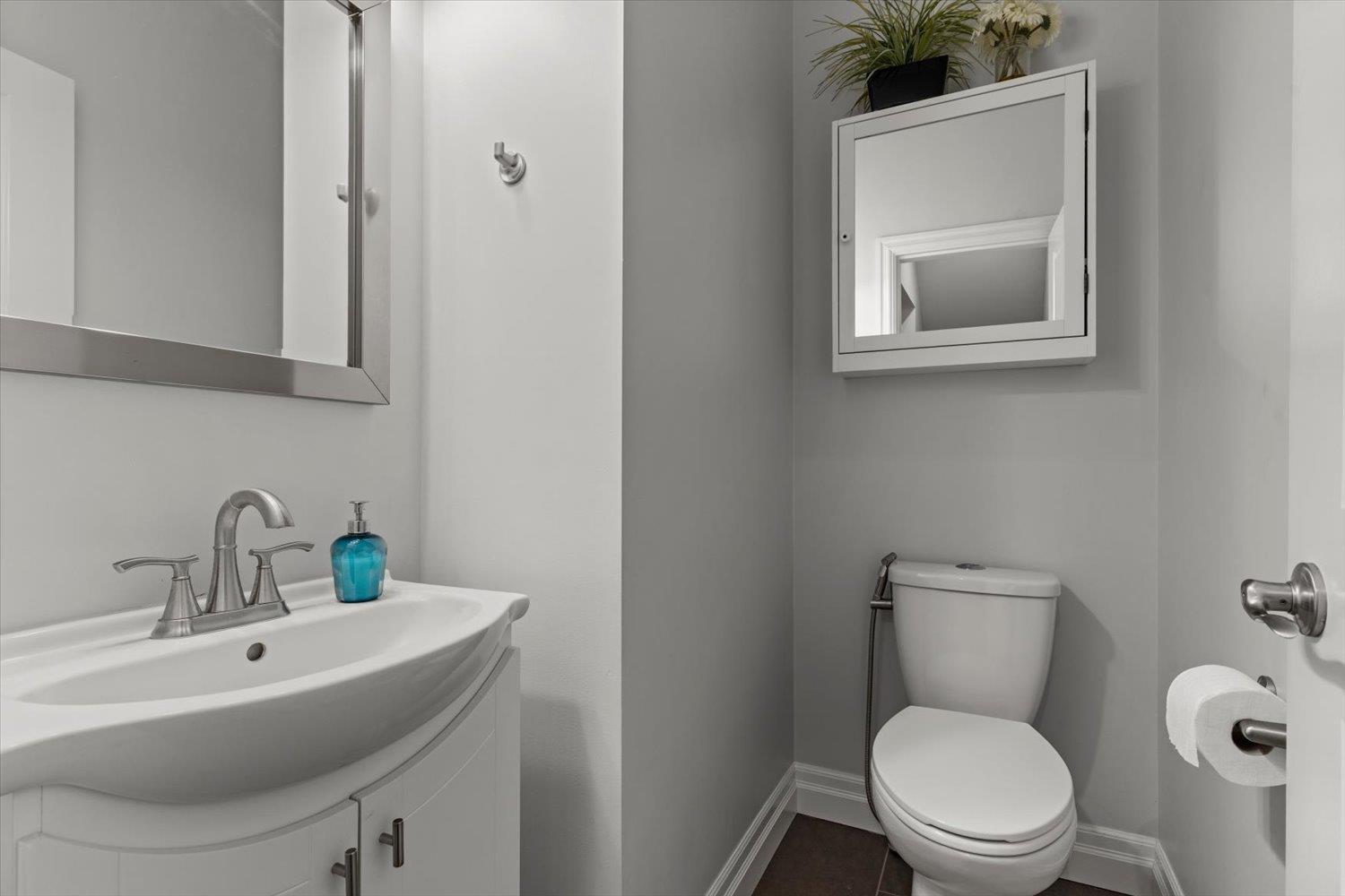 8 45345 CHEHALIS DRIVE|Garrison Crossing