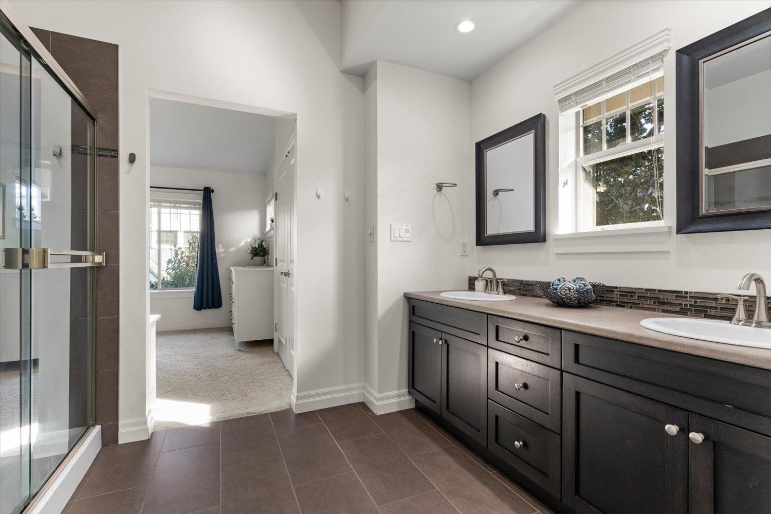 8 45345 CHEHALIS DRIVE|Garrison Crossing