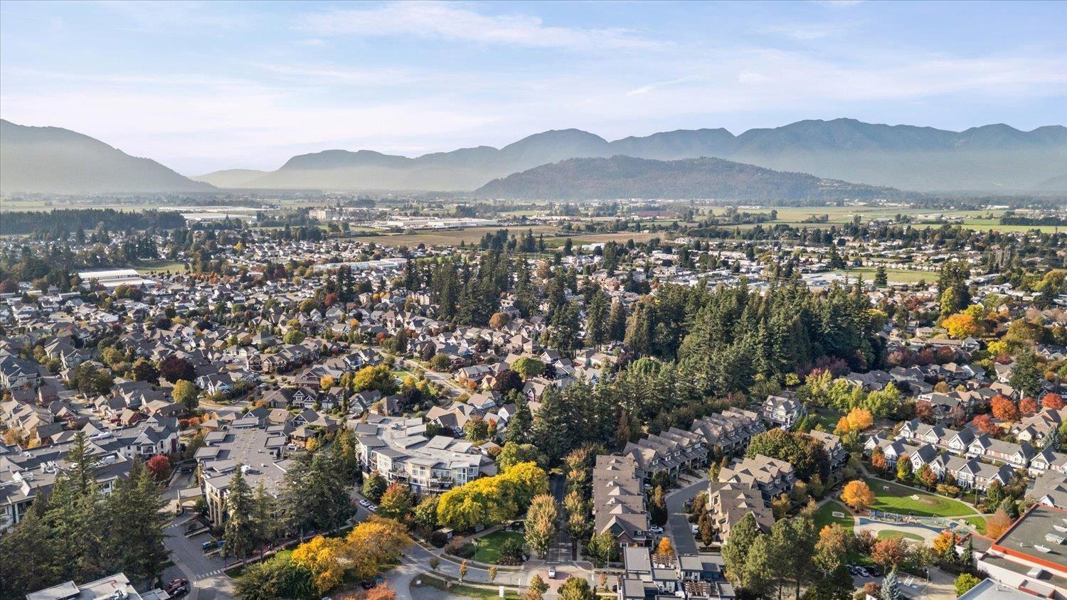 8 45345 CHEHALIS DRIVE|Garrison Crossing