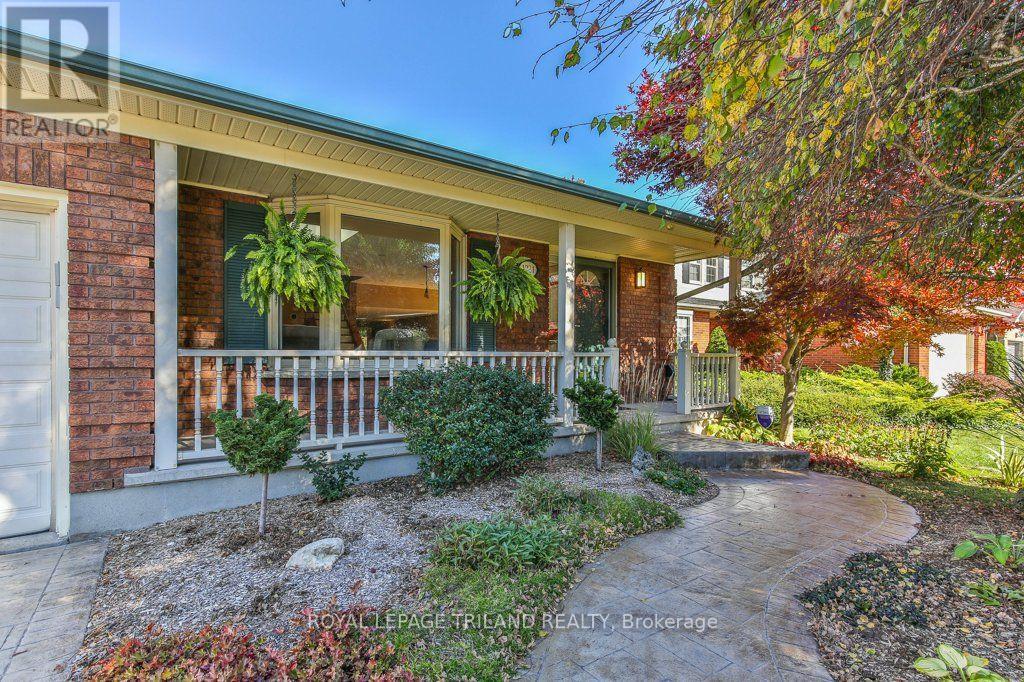 1221 Glenora Drive, London North, Ontario  N5X 2P6 - Photo 3 - X14027530