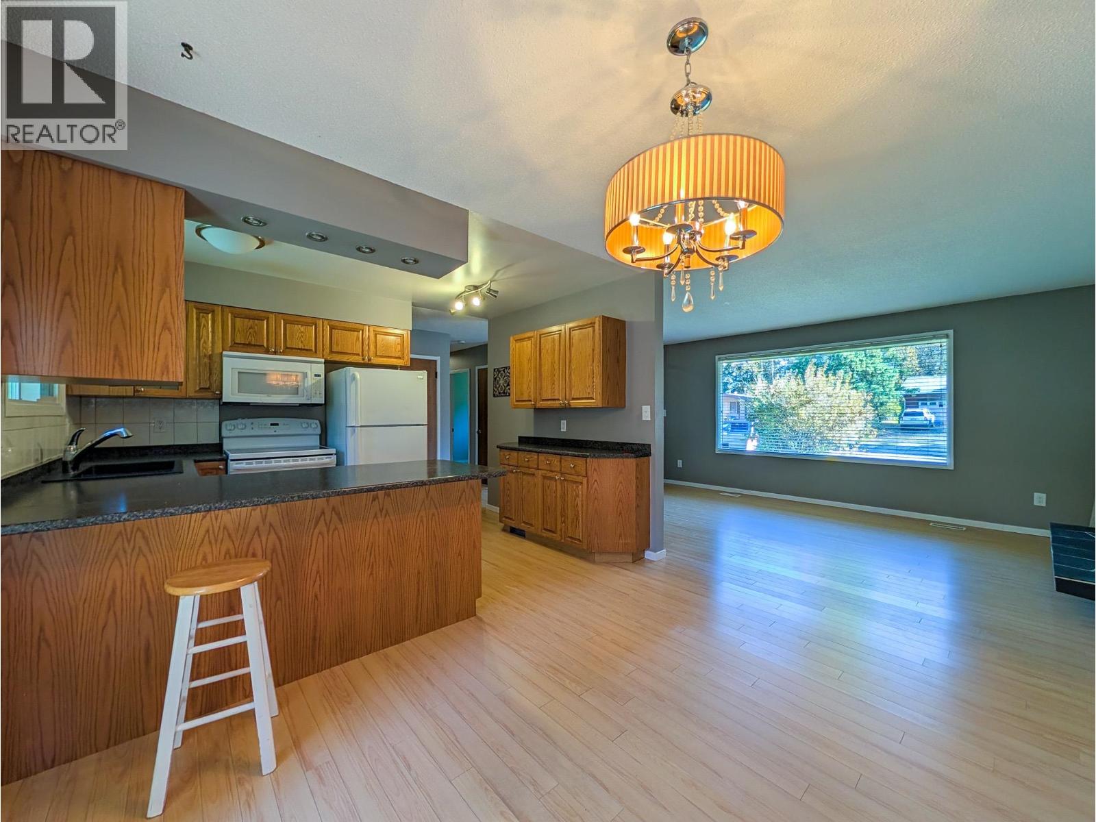 5663 Trent Drive, Prince George, British Columbia  V2N 2G1 - Photo 15 - R3162107