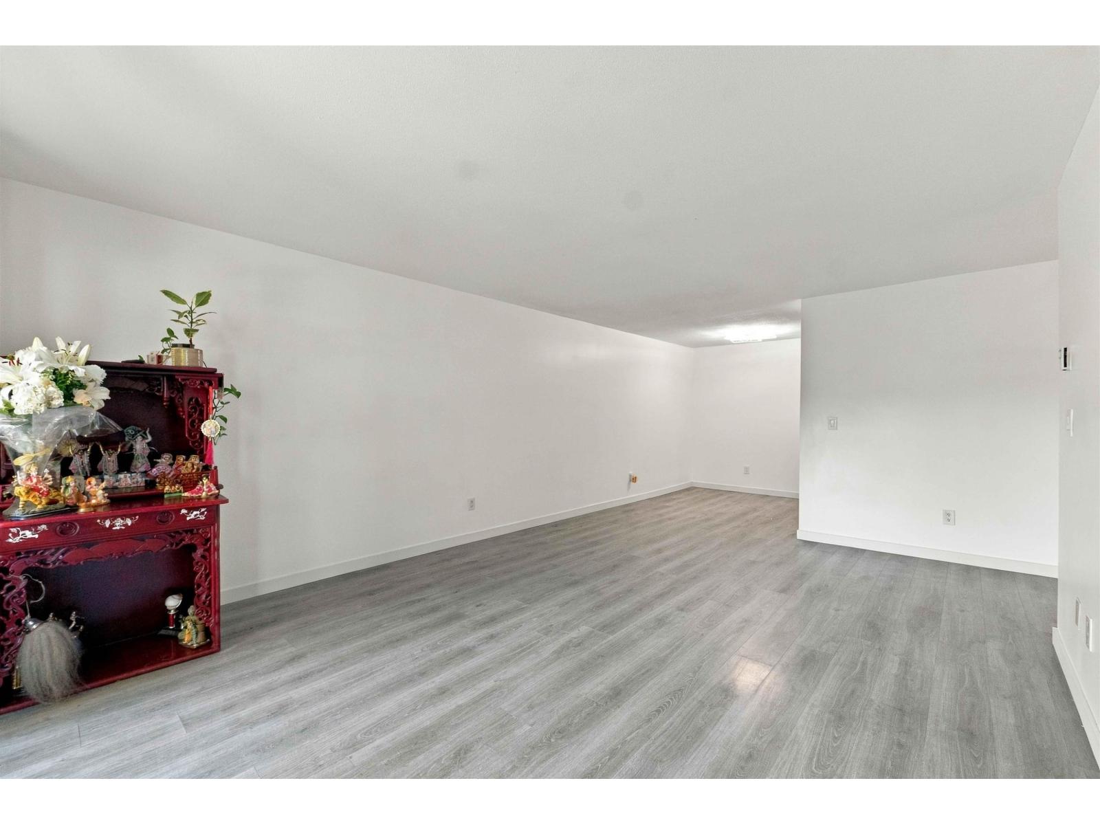 106 15288 100 Avenue, Surrey, British Columbia  V3R 7V2 - Photo 9 - R3174530