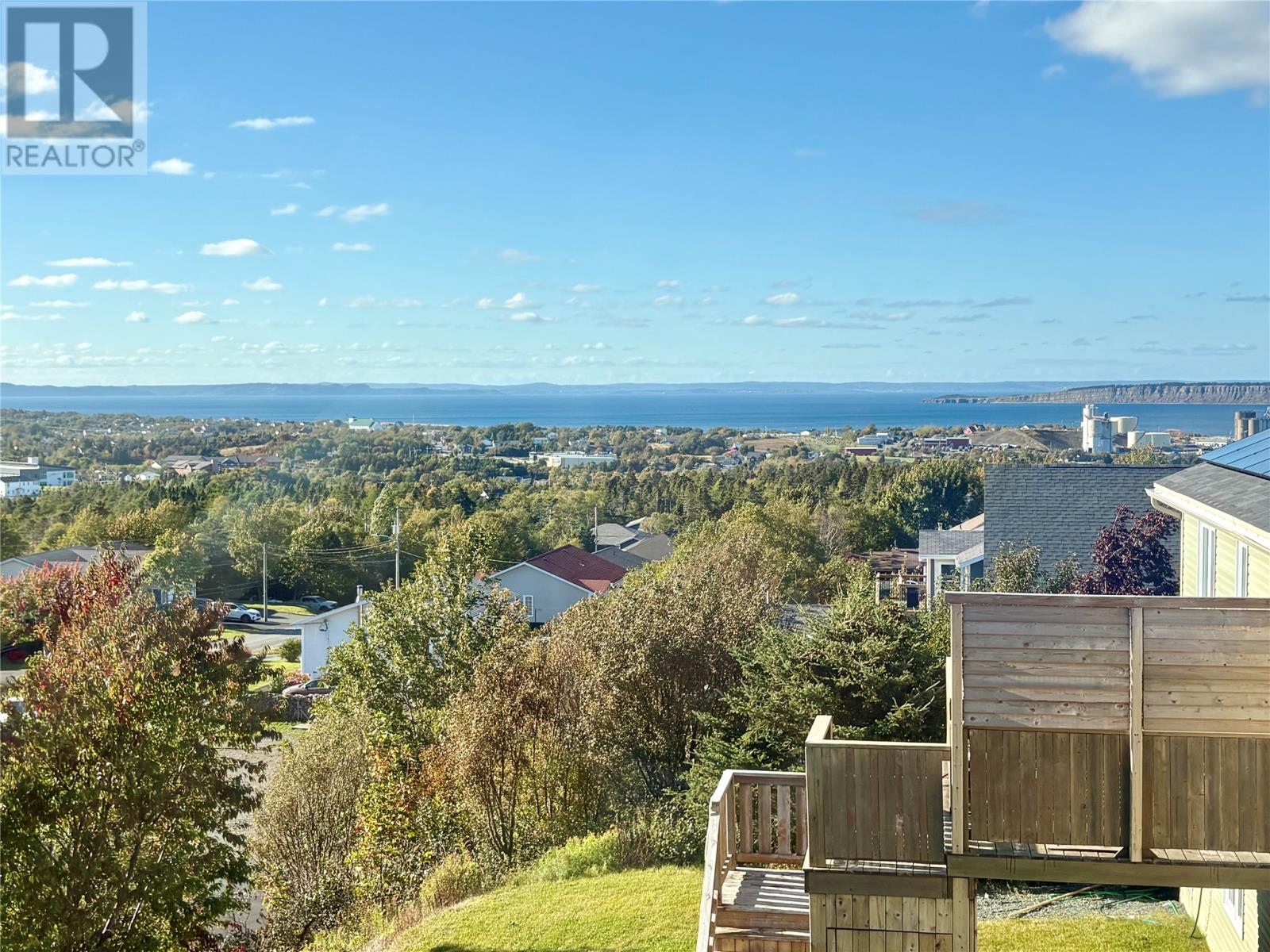 31 READERS HILL Crescent, CHAMBERLAINS- MANUALS — photo 4