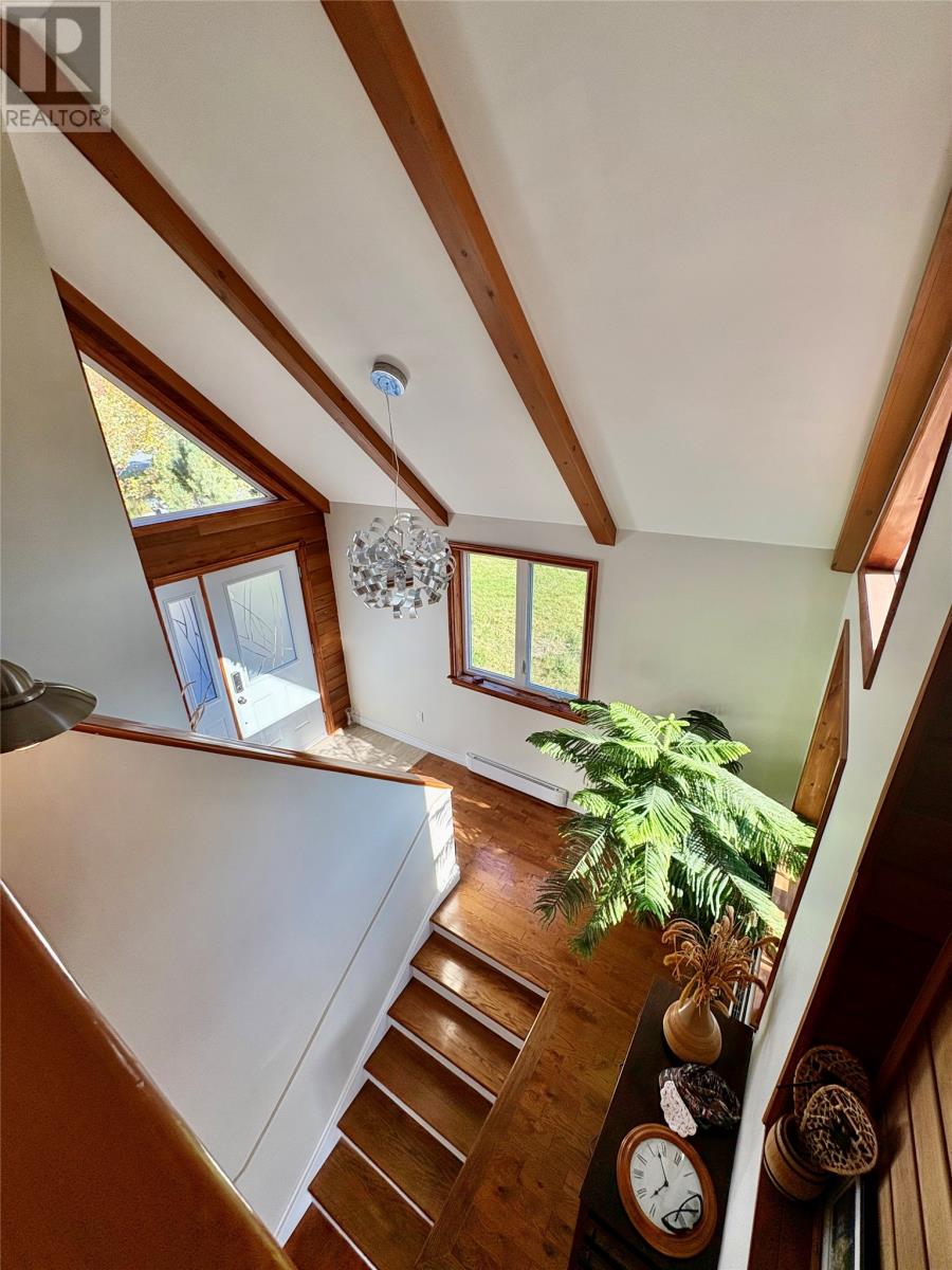 31 READERS HILL Crescent, CHAMBERLAINS- MANUALS — photo 9