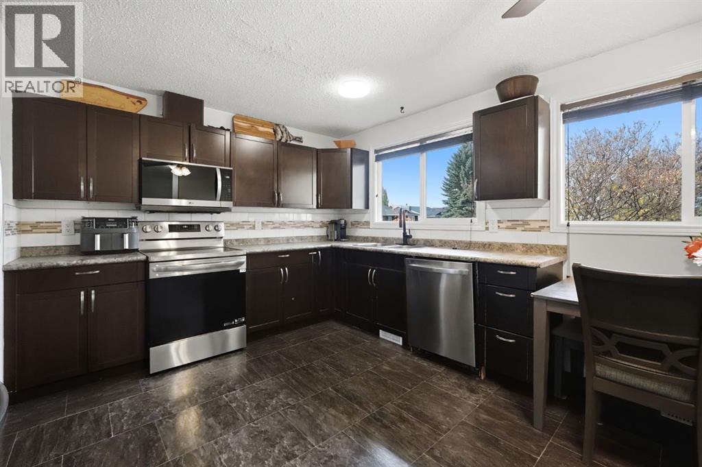 61 Chappel Drive