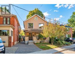122 FORMAN AVENUE, Toronto, Ontario