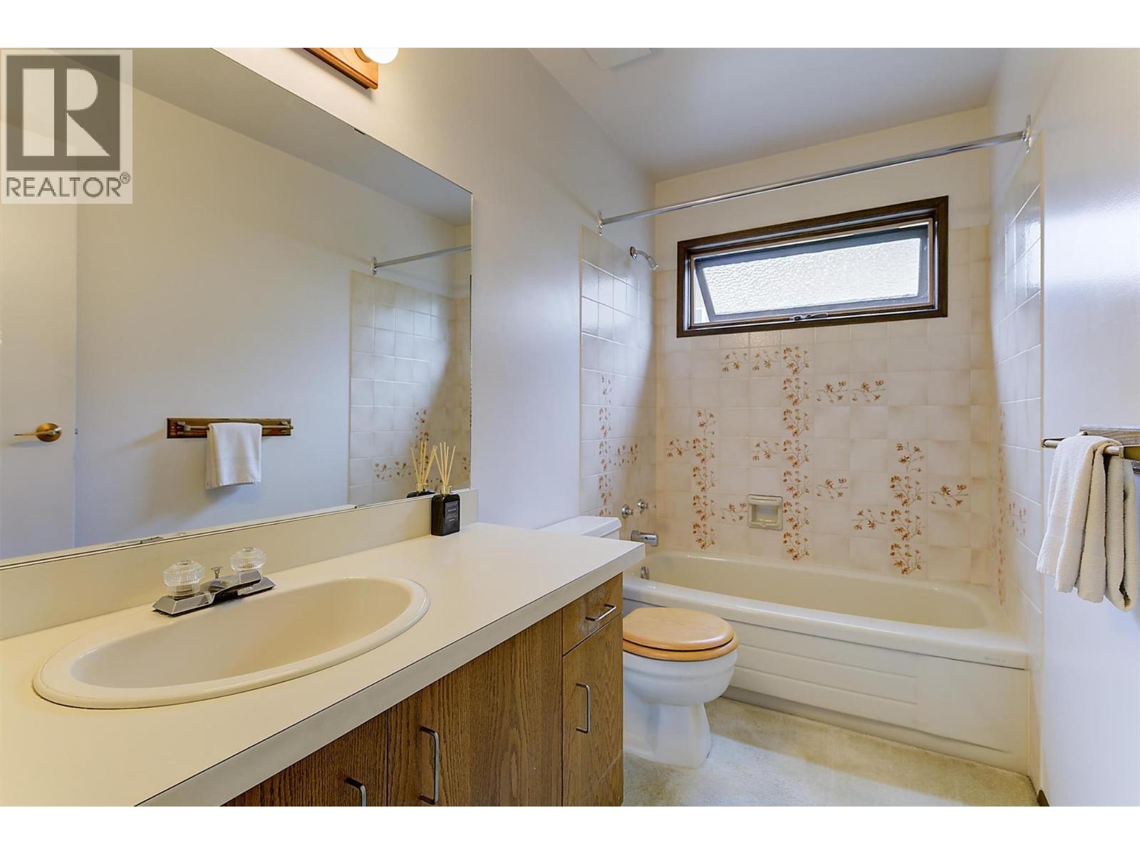 392 Valley Road N, Kelowna, British Columbia  V1V 2G1 - Photo 31 - 10402127