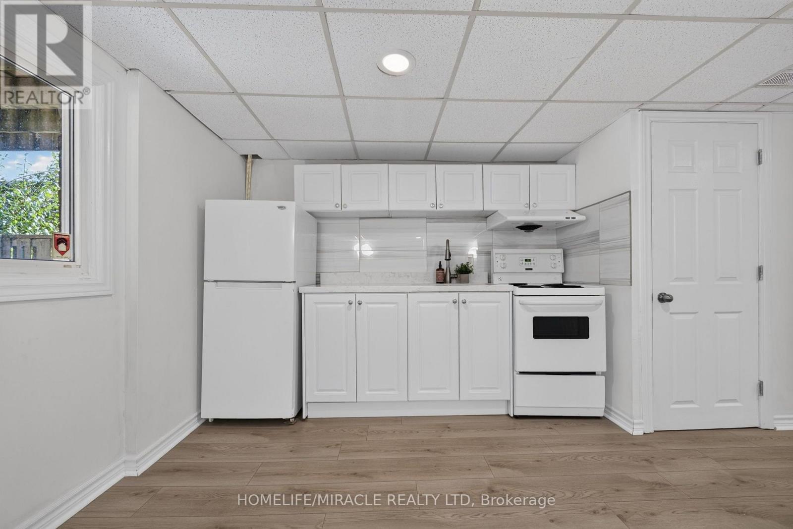 3 Trawley Crescent, Ajax, Ontario  L1S 5Y7 - Photo 36 - E14027440