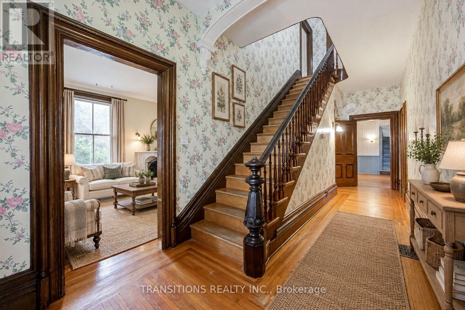 212 Liberty Street N, Clarington, Ontario  L1C 2M8 - Photo 6 - E14027456