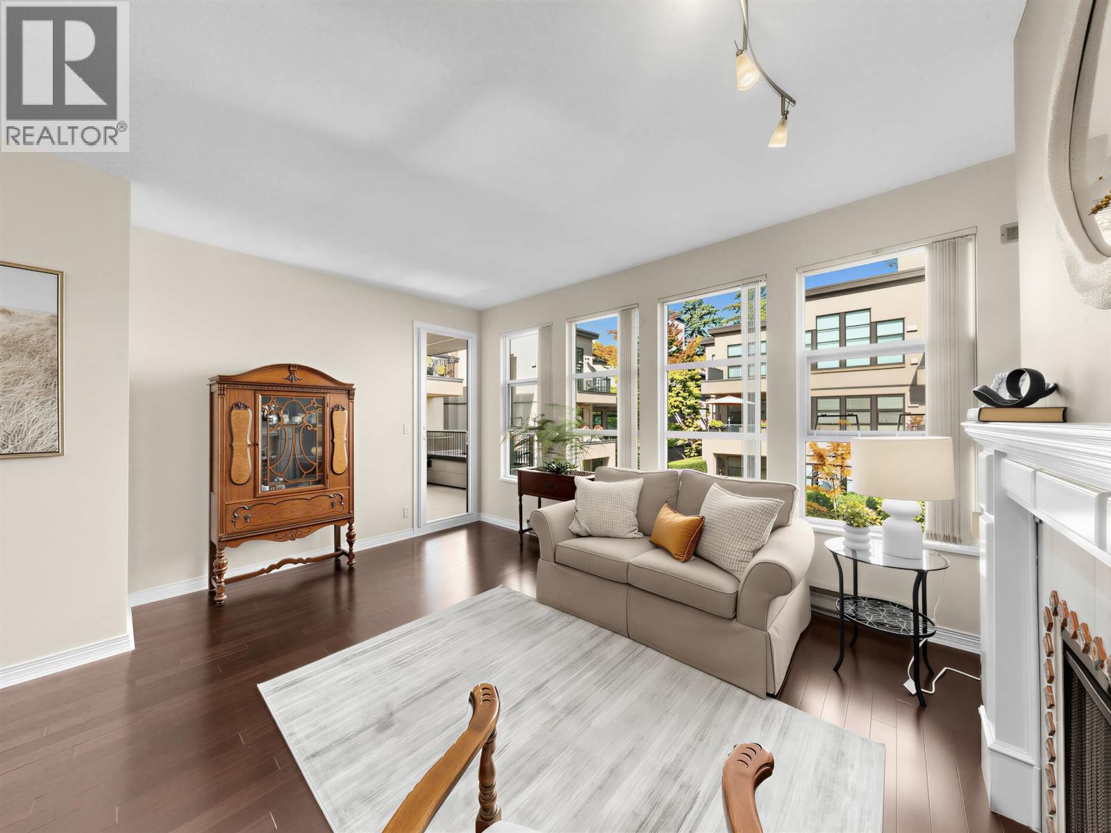 221 3769 W 7th Avenue, Vancouver, British Columbia  V6R 1W6 - Photo 3 - R3174557