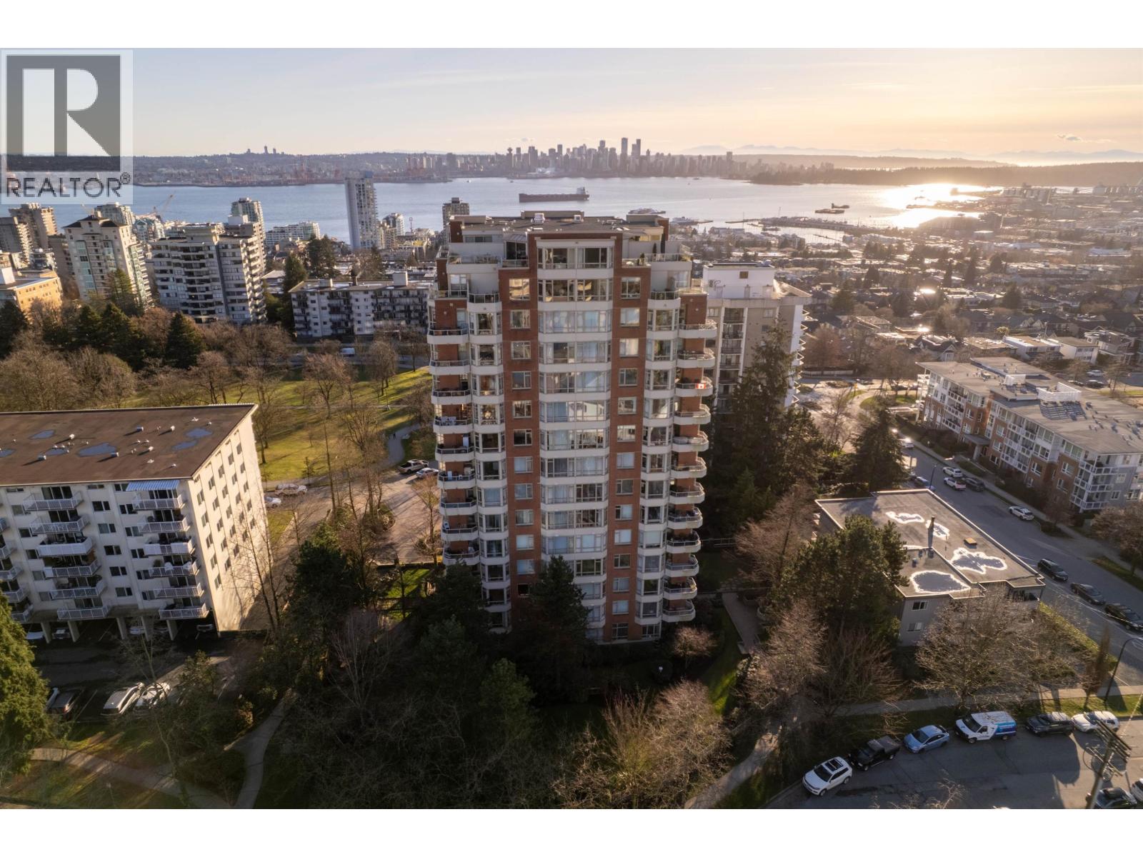 101 160 W Keith Road, North Vancouver, British Columbia  V7M 3M2 - Photo 30 - R3174598