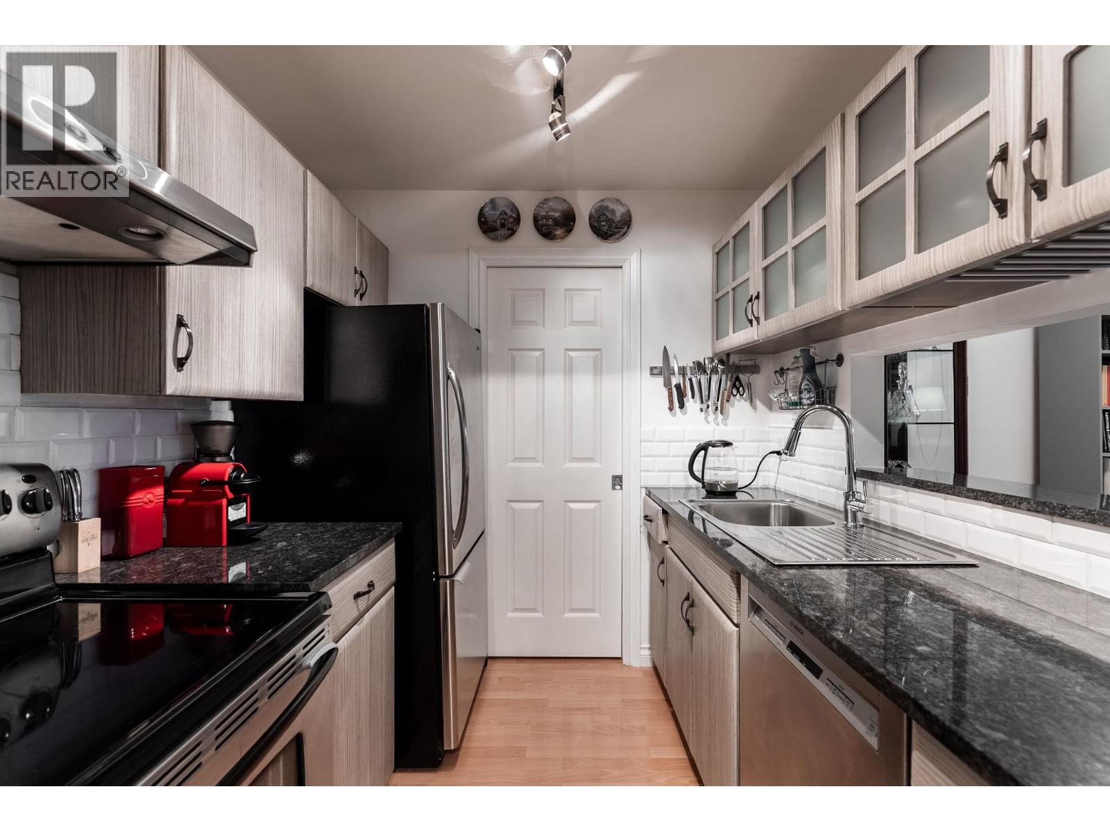 119 555 W 14th Avenue, Vancouver, British Columbia  V5Z 4G8 - Photo 7 - R3174599