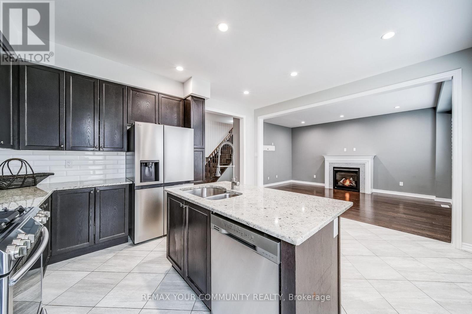 57 Lampkin Street, Georgina, Ontario  L0E 1R0 - Photo 17 - N14027494