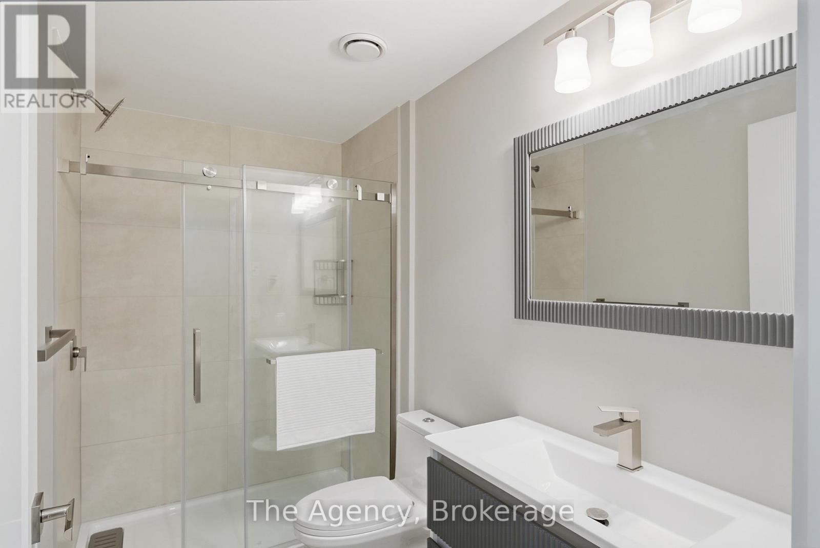 112 C - 155 Hagar Street, Welland, Ontario  L3B 5V9 - Photo 21 - X13152674