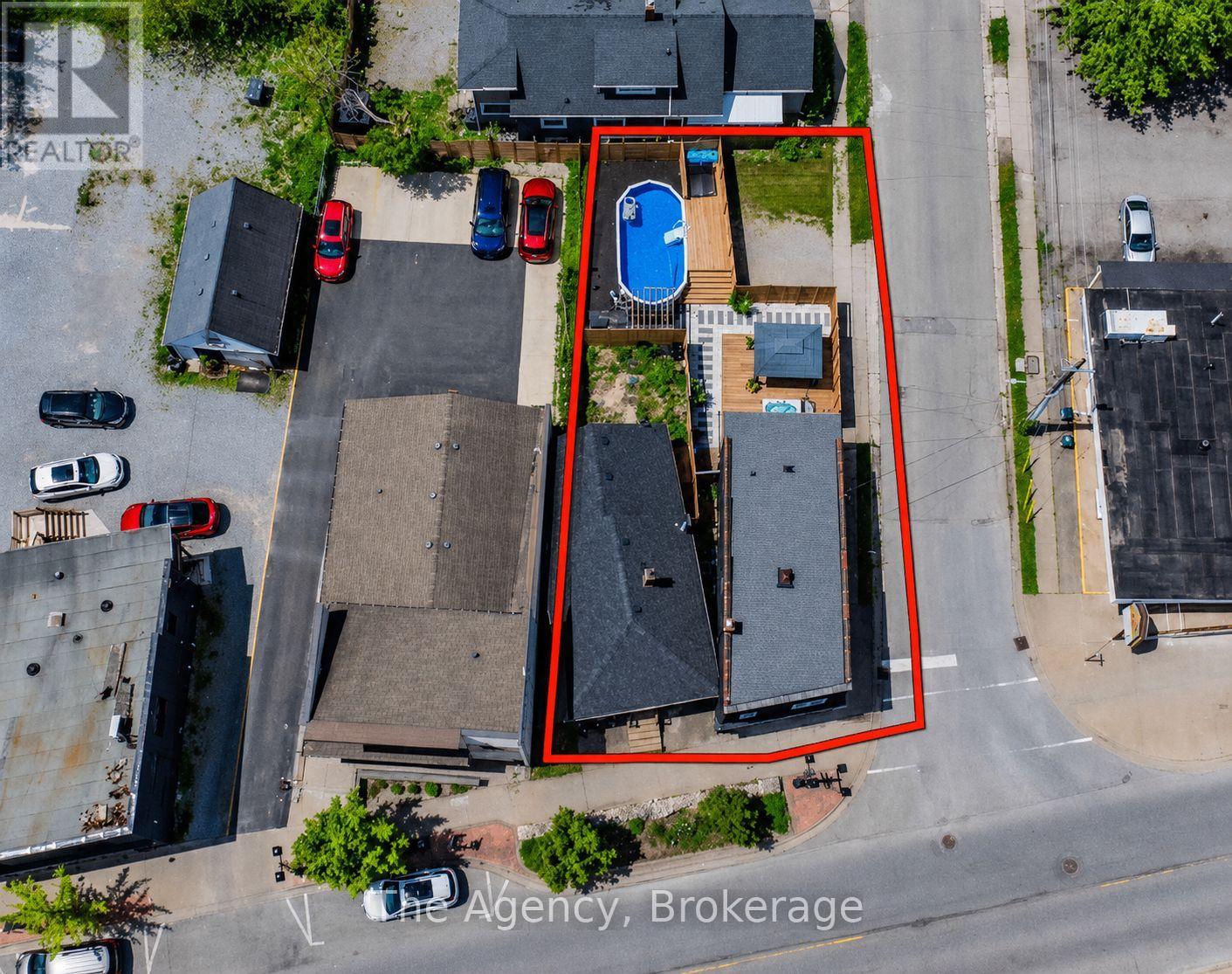 6043 Main Street, Niagara Falls, Ontario  L2G 6A1 - Photo 2 - X13210770