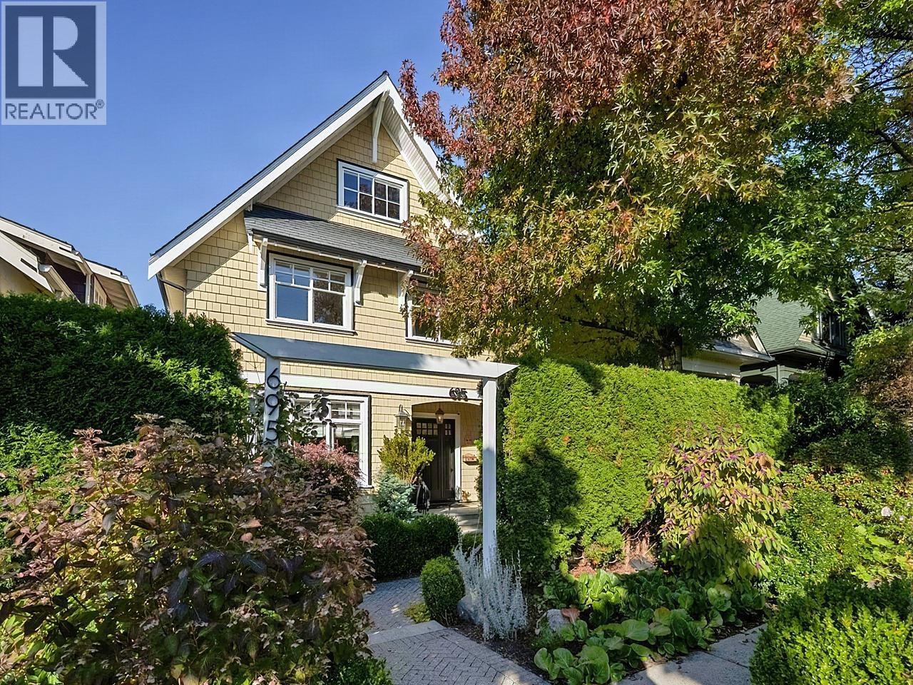 695 W 19TH AVENUE, Vancouver, British Columbia