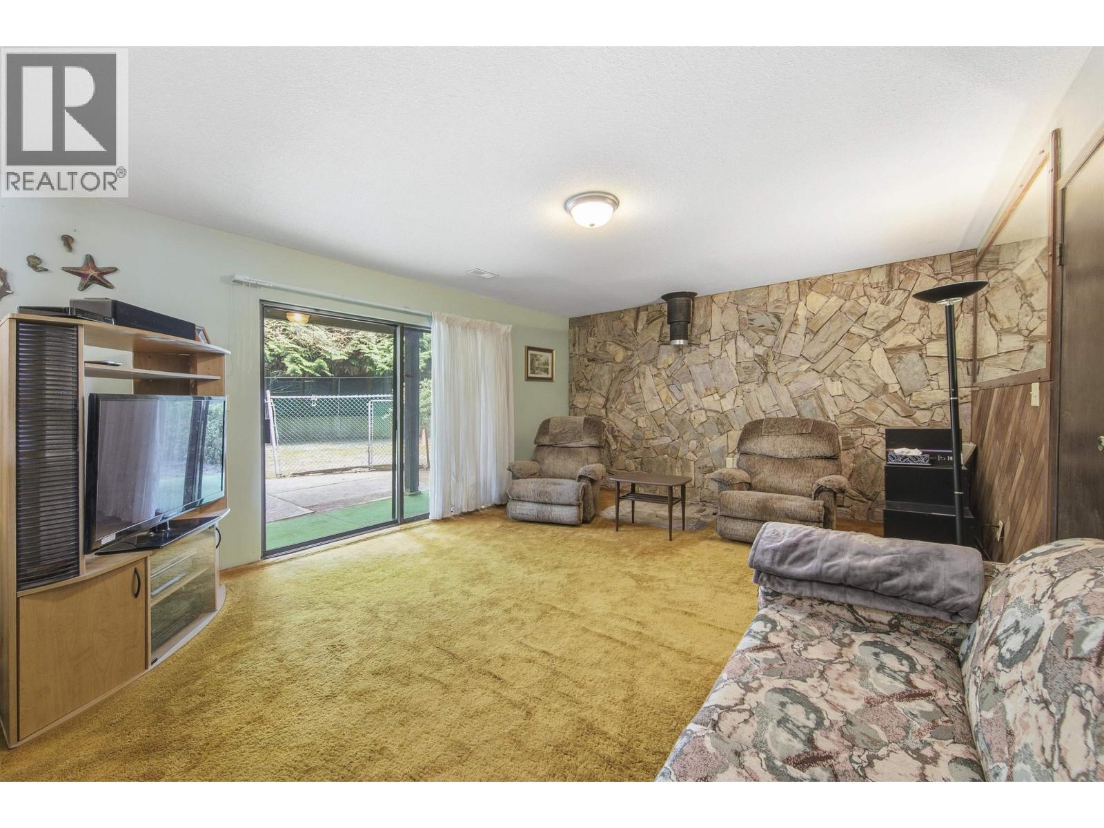 1215 Cypress Place, Port Moody, British Columbia  V3H 3Y7 - Photo 11 - R3174581