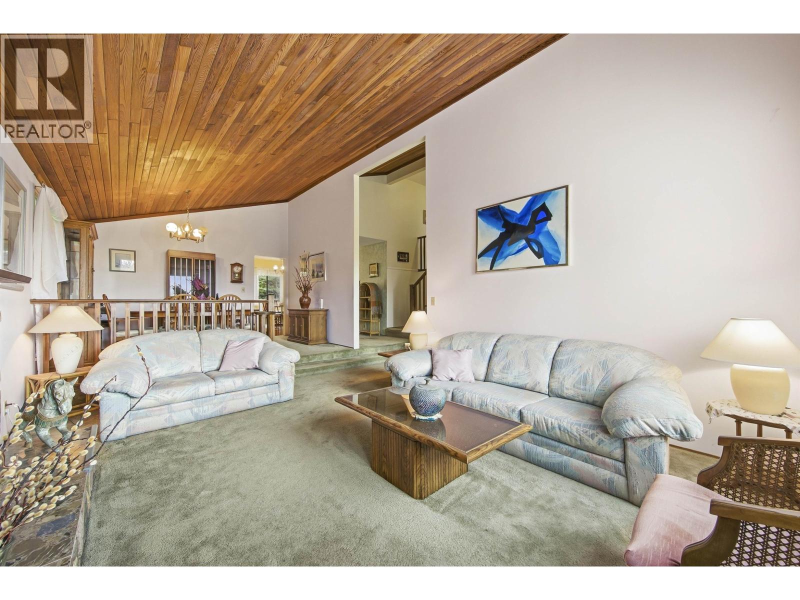 1215 Cypress Place, Port Moody, British Columbia  V3H 3Y7 - Photo 3 - R3174581