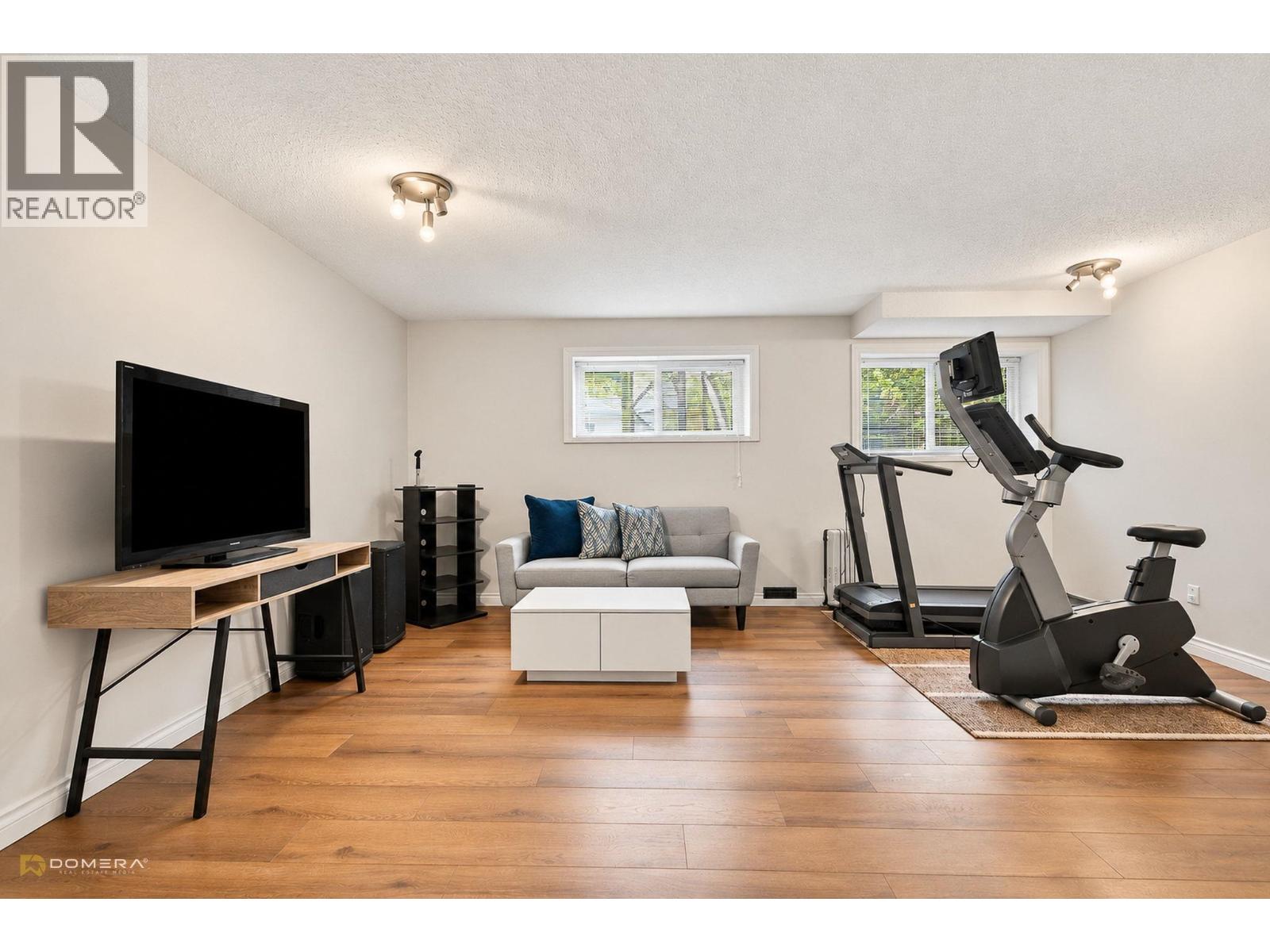 1415 Lansdowne Drive, Coquitlam, British Columbia  V3E 1Y5 - Photo 28 - R3174593