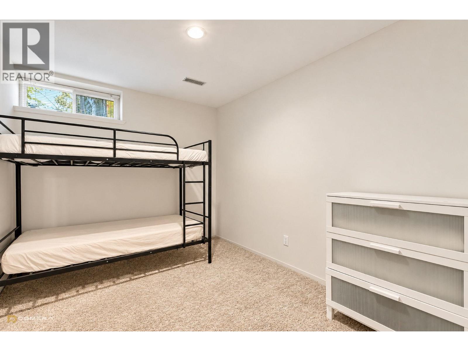 1415 Lansdowne Drive, Coquitlam, British Columbia  V3E 1Y5 - Photo 32 - R3174593