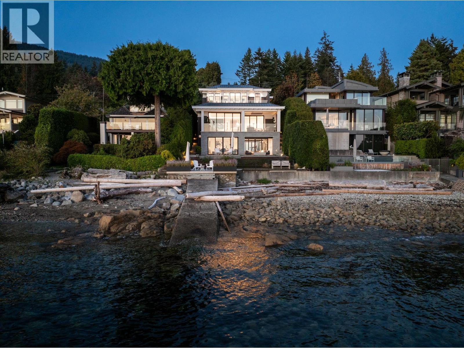 3156 Travers Avenue, West Vancouver, British Columbia  V7V 1G3 - Photo 29 - R3174607