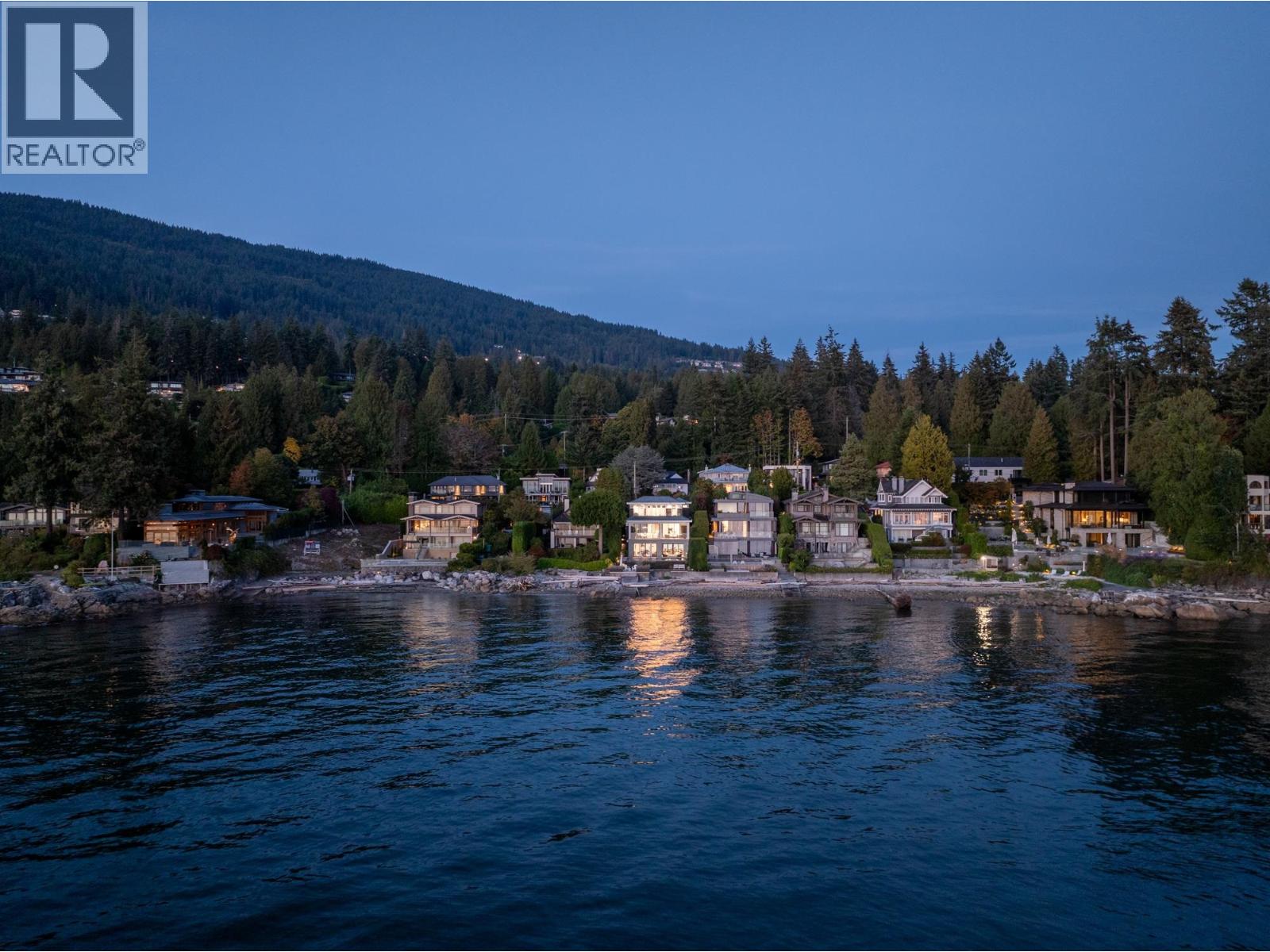 3156 Travers Avenue, West Vancouver, British Columbia  V7V 1G3 - Photo 31 - R3174607