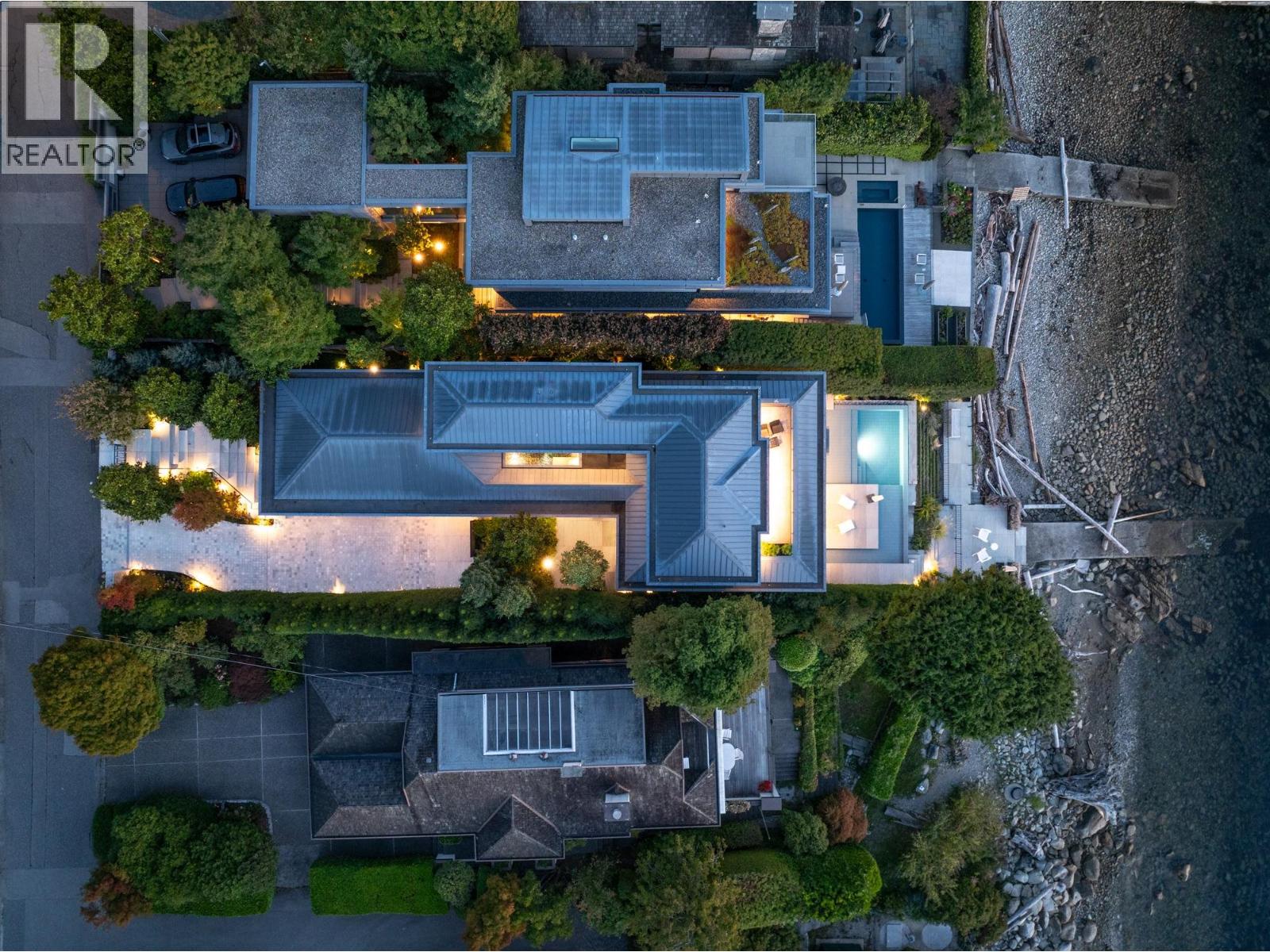3156 Travers Avenue, West Vancouver, British Columbia  V7V 1G3 - Photo 32 - R3174607