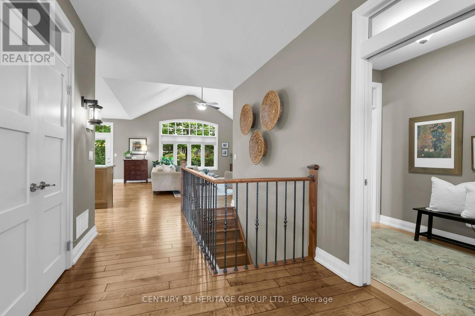 39 Landscape Drive, Oro-Medonte (Horseshoe Valley), Ontario  L0L 2L0 - Photo 7 - S14027460