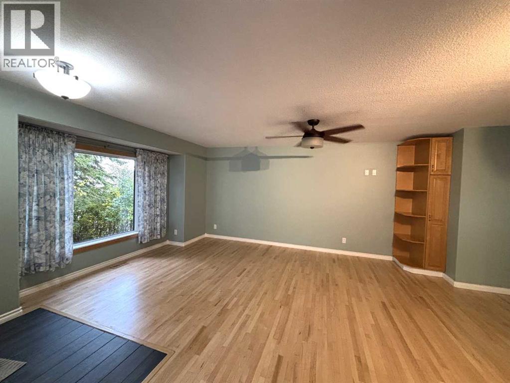 7 Chaisson Crossing, Whitecourt, Alberta  T7S 1B8 - Photo 12 - A2352061
