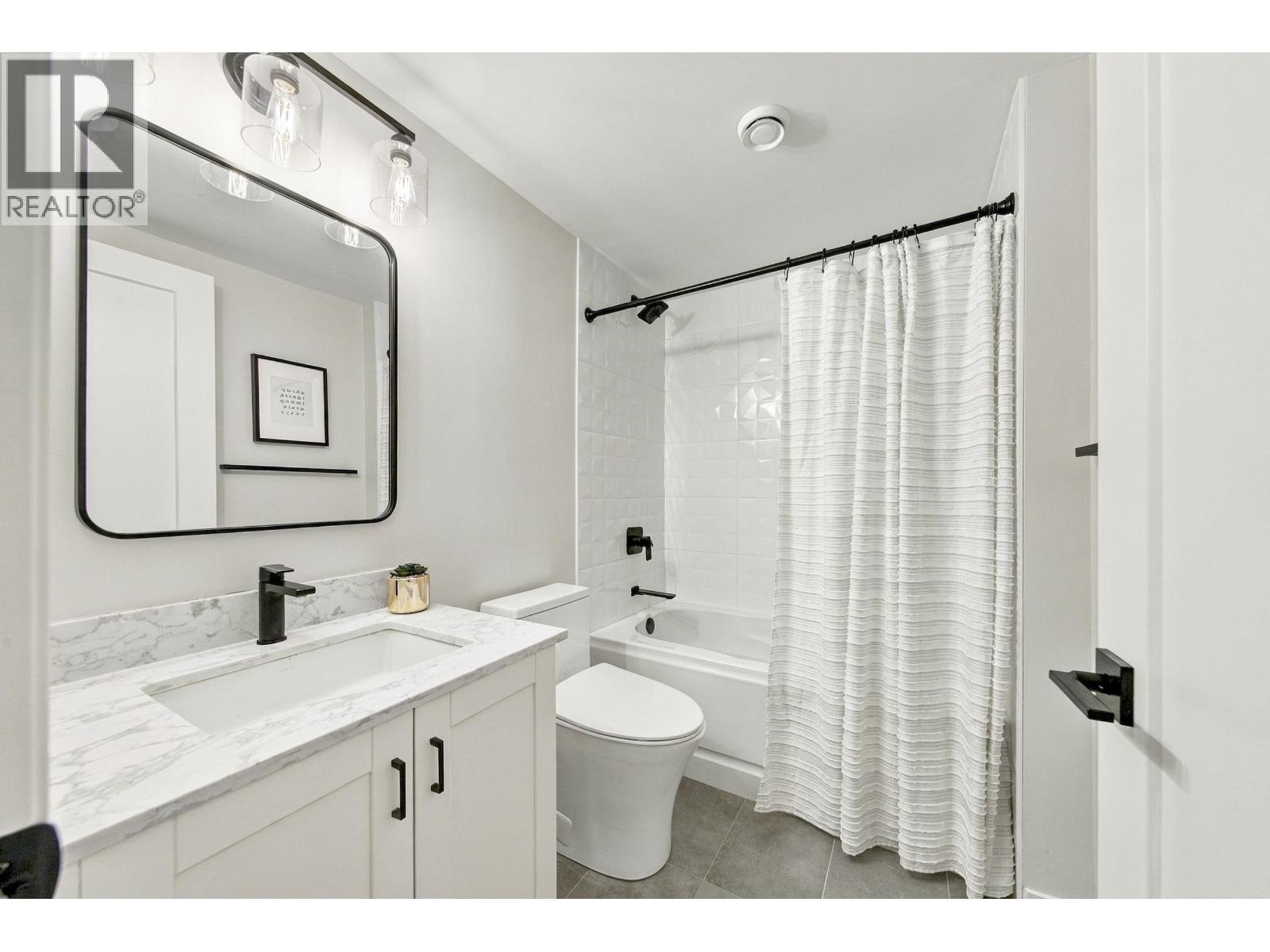 210 2181 W 10th Avenue, Vancouver, British Columbia  V6K 2H7 - Photo 28 - R3174461
