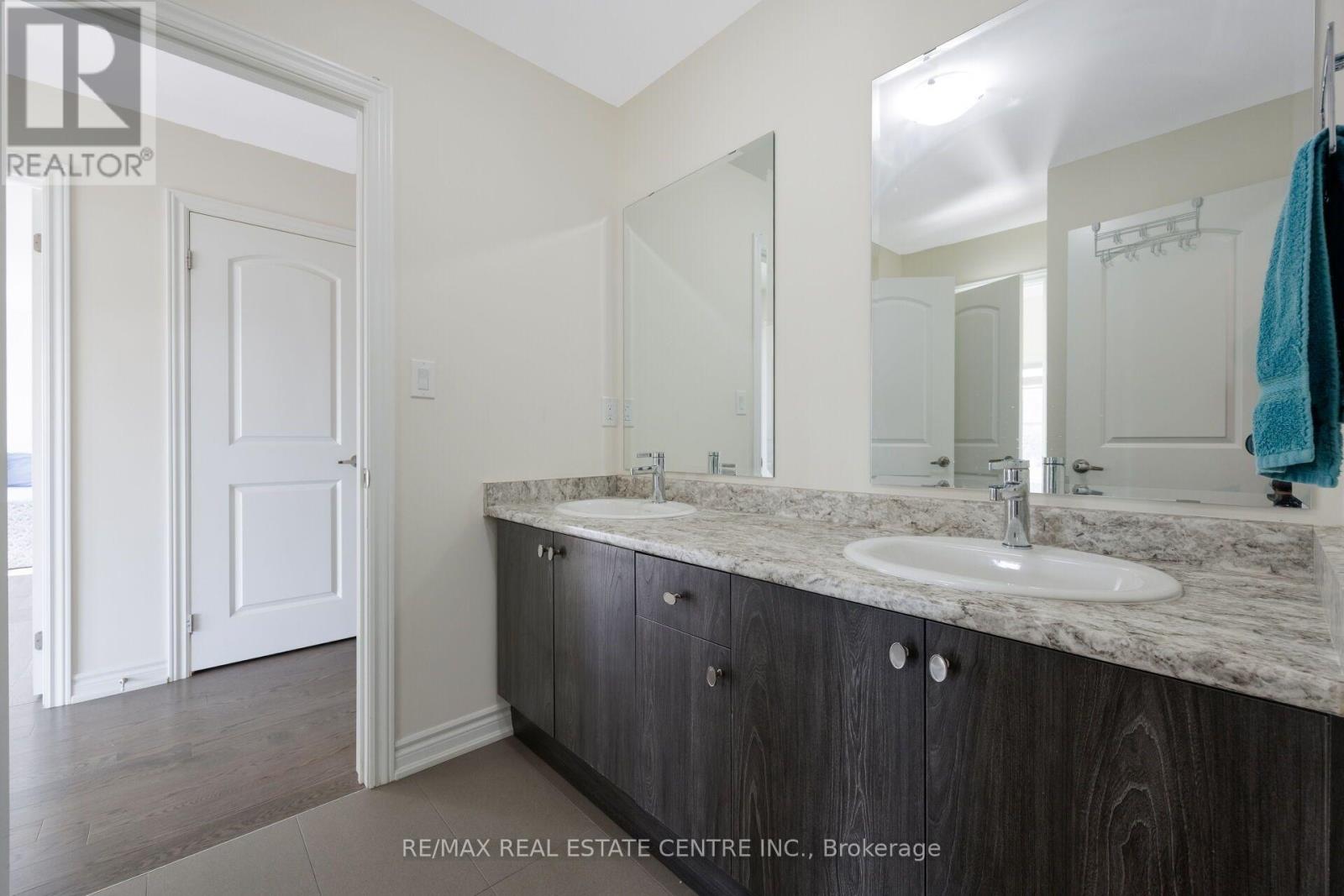 39 Goodview Drive, Brampton, Ontario  L6R 4C3 - Photo 37 - W14027486