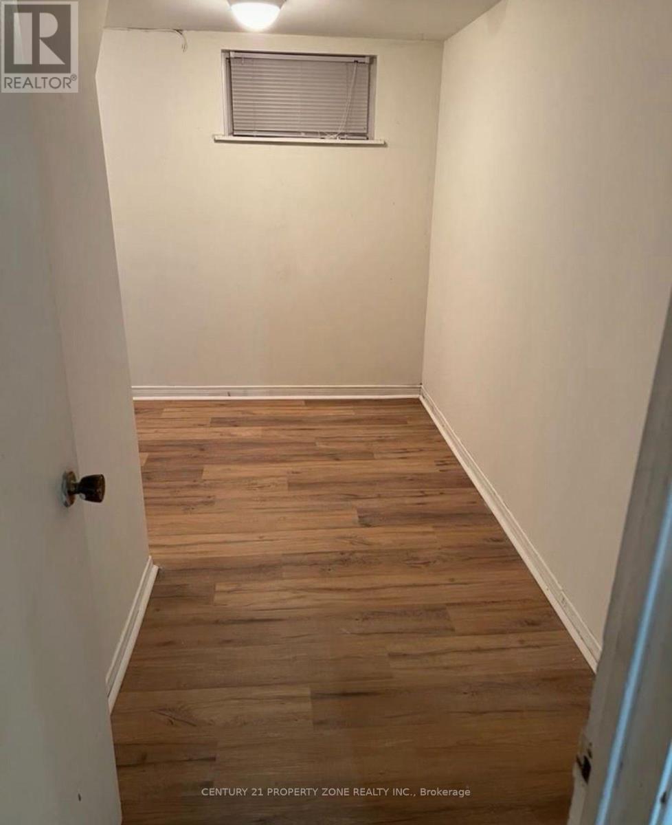 (Basement) - 28 Ladore Drive, Brampton, Ontario  L6Y 1V5 - Photo 6 - W14027496