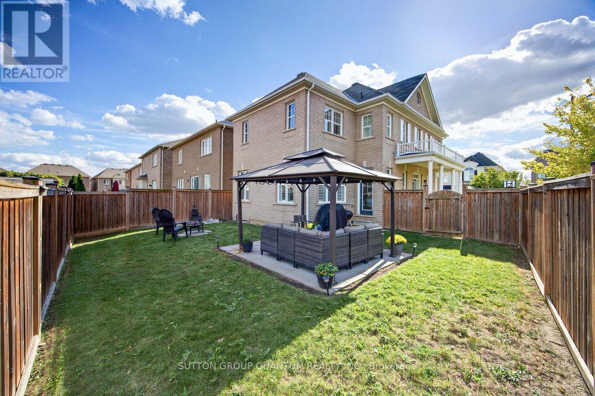 1413 Connaught Terrace, Milton, Ontario  L9E 0B2 - Photo 34 - W14027510