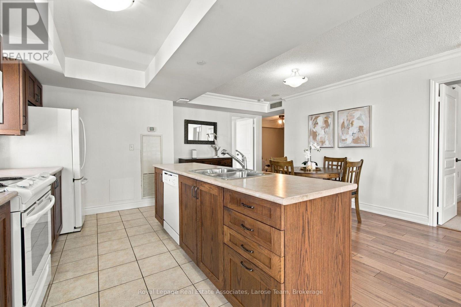 1402 - 3 Marine Parade Drive, Toronto, Ontario  M8V 3Z5 - Photo 14 - W14027528
