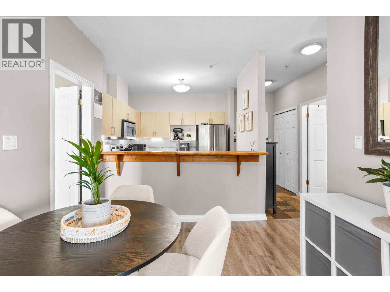 211 83 Star Crescent, New Westminster, British Columbia  V3M 6X8 - Photo 8 - R3173874