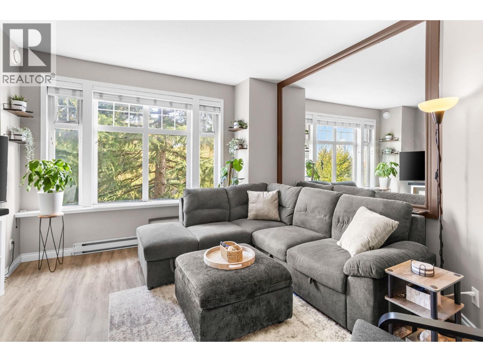 211 83 Star Crescent, New Westminster, British Columbia  V3M 6X8 - Photo 5 - R3173874