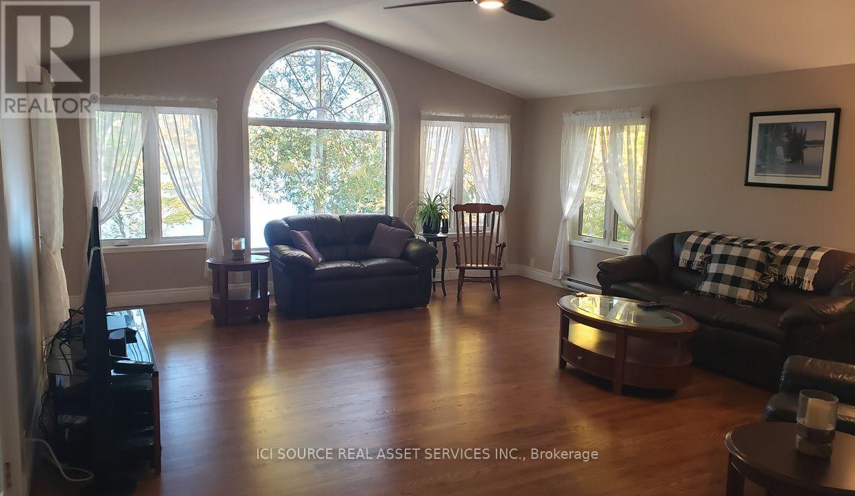 703 Davidson Lane, Mcnab/braeside, Ontario  K0A 3L0 - Photo 15 - X13707476