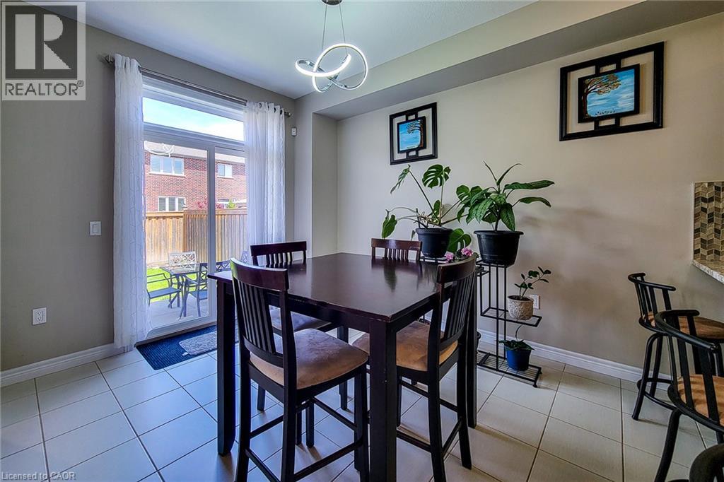 40 Fairgrounds Drive, Binbrook, Ontario  L0R 1C0 - Photo 16 - 40870882