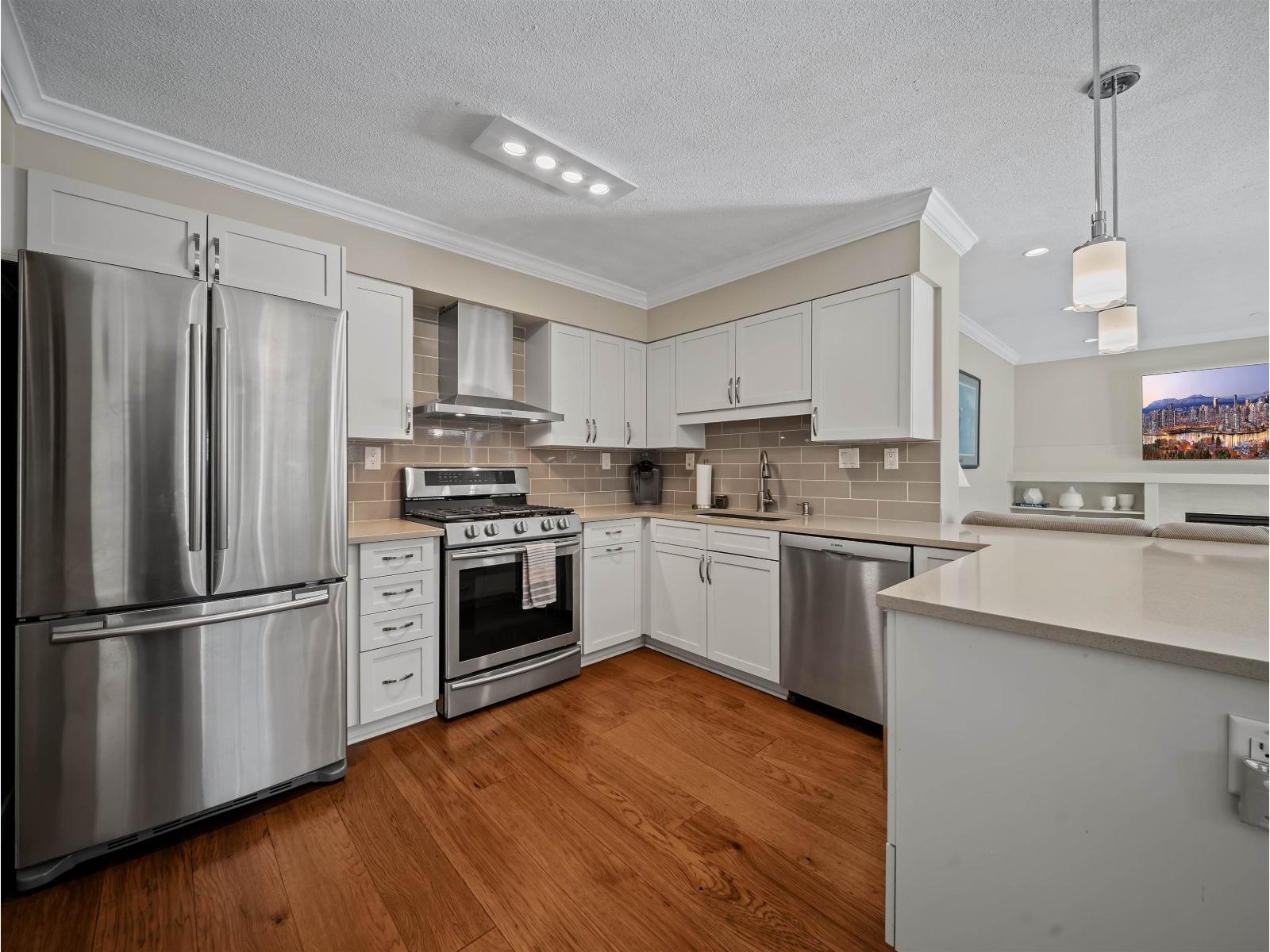 34 6885 184 STREET