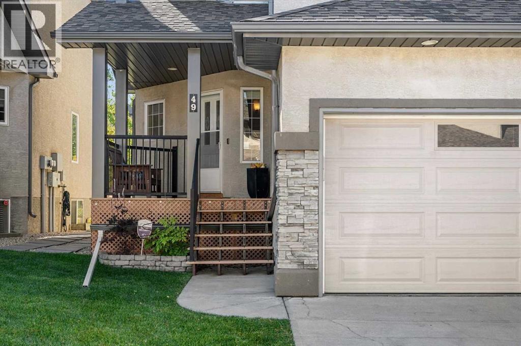 49 Prominence Park SW, Calgary, Alberta  T3H 4K8 - Photo 2 - A2349615