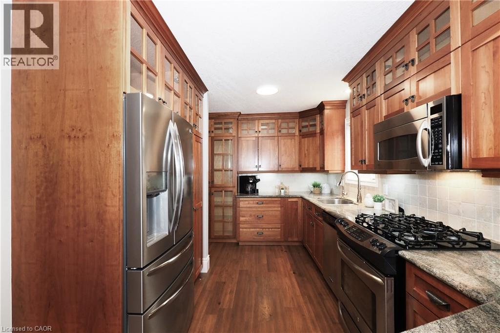 350 Doon Valley Drive Unit# 6d, Kitchener, Ontario  N2P 2M9 - Photo 6 - 40867067