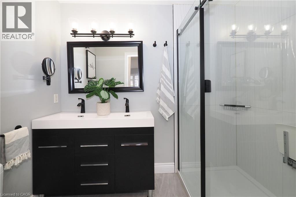 350 Doon Valley Drive Unit# 6d, Kitchener, Ontario  N2P 2M9 - Photo 14 - 40867067
