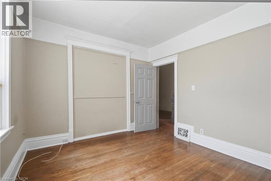 418 Main Street W, Hamilton, Ontario  L8P 1K6 - Photo 10 - 40869845