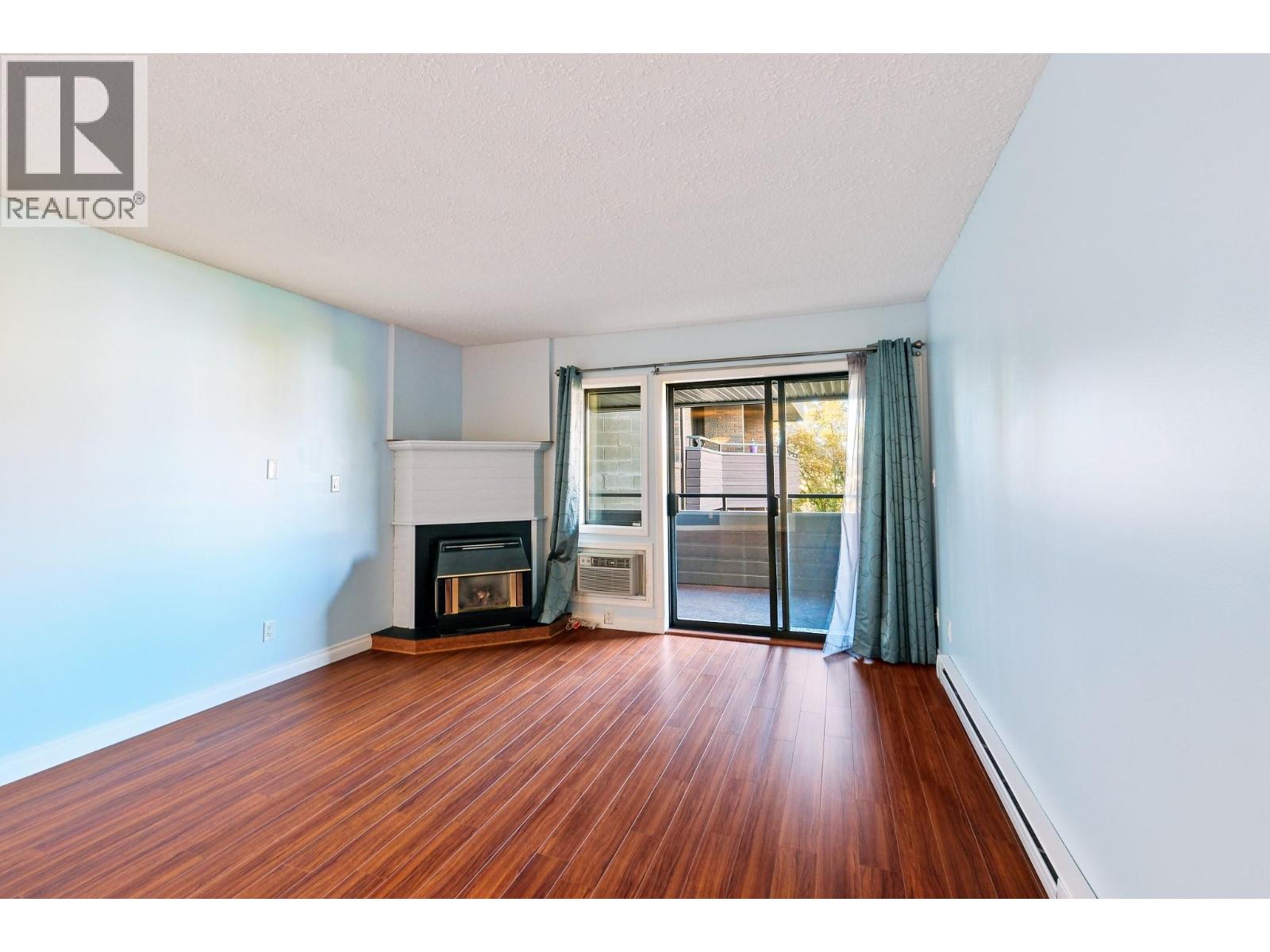 1801 32 Street Unit# 303