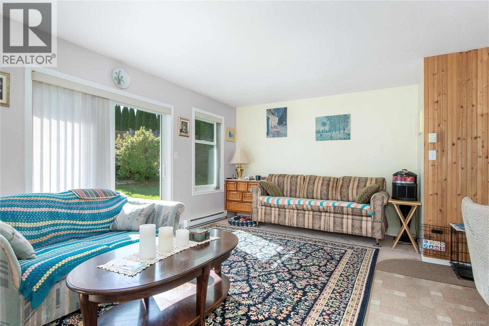 1667 Meadowbrook Dr