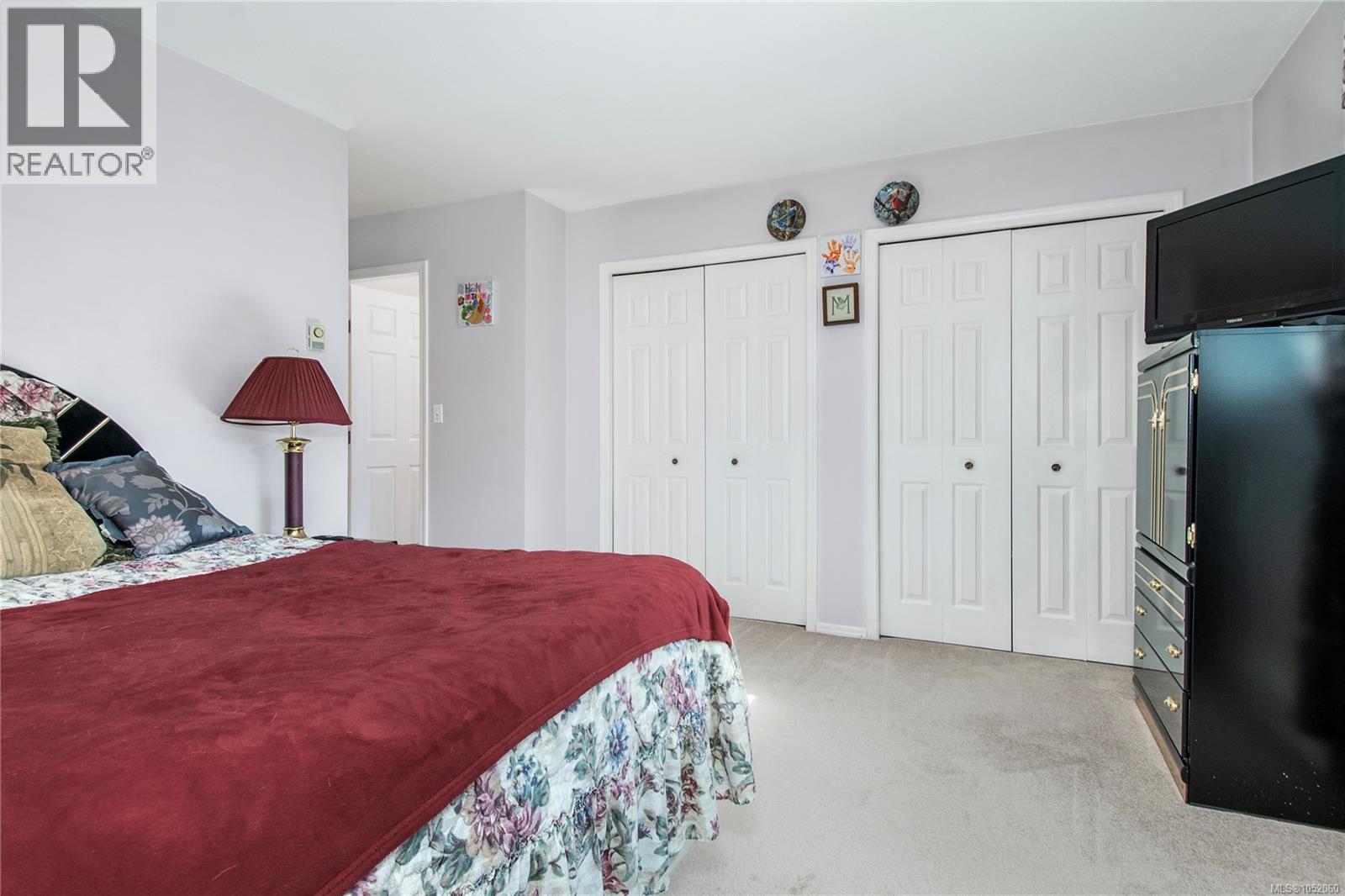 1667 Meadowbrook Dr